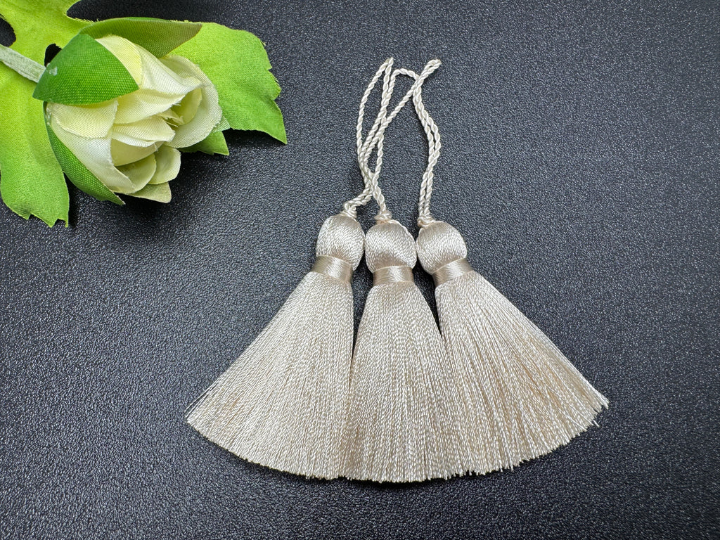 Beige 2 inches small silk tassels for wedding invitations