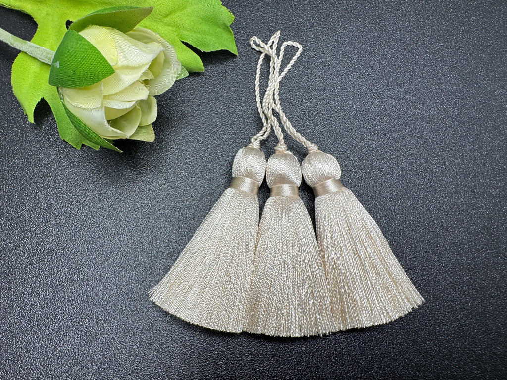 Beige 2 inches small silk tassels for wedding invitations